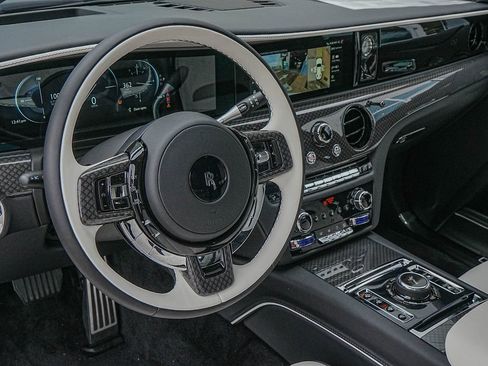 New 2025 Rolls-Royce Ghost Black Badge AWD/4WD image 18