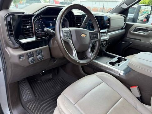 Used 2024 Chevrolet Silverado 2500 LTZ w/ LTZ Plus Package AWD/4WD image 22