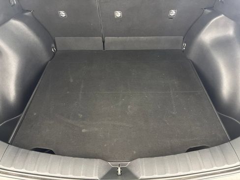 Used 2023 Toyota Corolla Cross L AWD/4WD image 28