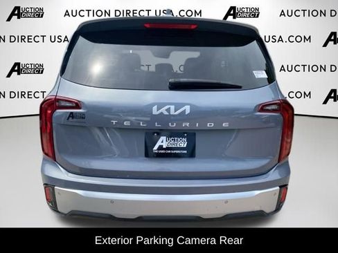Used 2024 Kia Telluride LX FWD image 5