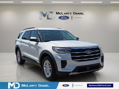 New 2026 Ford Explorer Active AWD/4WD image 1