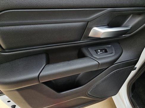 New 2026 RAM 1500 Tradesman AWD/4WD image 12