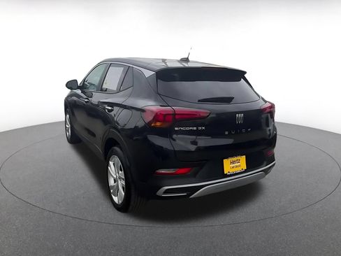 Used 2025 Buick Encore GX Preferred FWD image 11