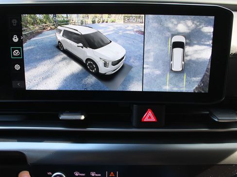 New 2026 Kia Carnival SX image 65