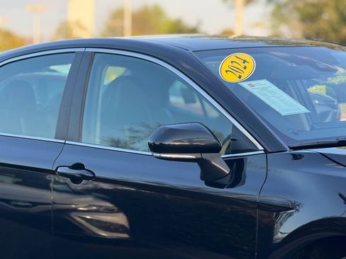 Certified 2024 Toyota Camry SE image 6