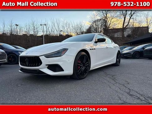 Used 2022 Maserati Ghibli Modena Q4 image 12