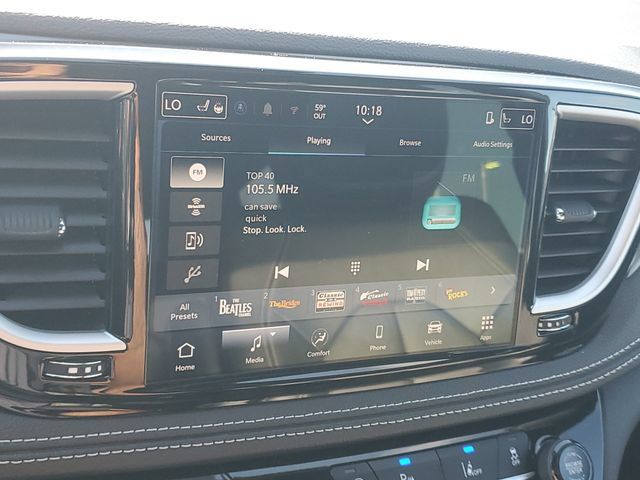 Used 2025 Chrysler Pacifica Select FWD image 25