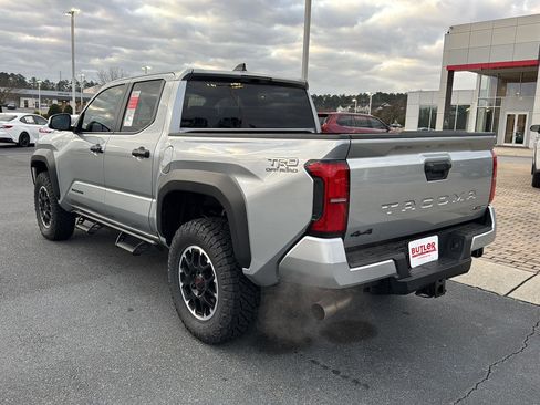 New 2026 Toyota Tacoma TRD Off-Road image 3