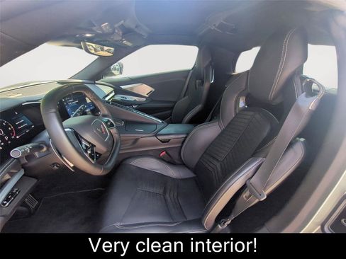 Used 2024 Chevrolet Corvette Stingray Preferred Cpe w/ Z51 Performance Package RWD image 3