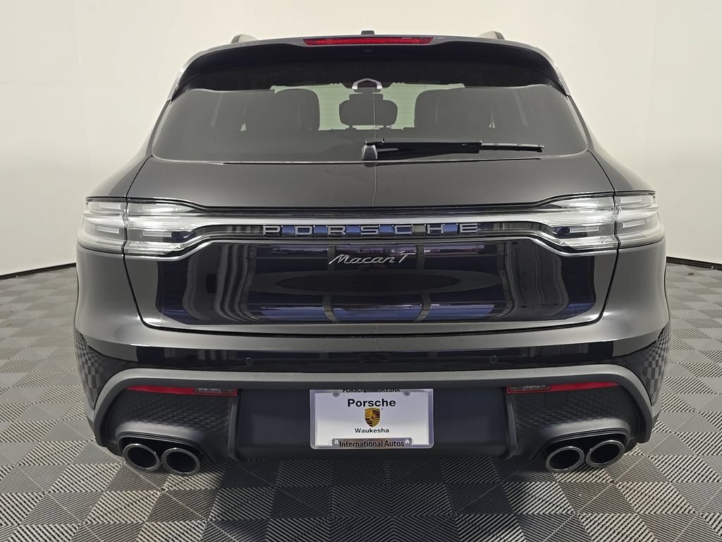 Certified 2026 Porsche Macan Turbo AWD/4WD image 6
