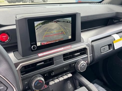 New 2026 Toyota 4Runner TRD Off-Road AWD/4WD image 20