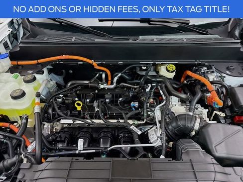 New 2025 Ford Maverick XL image 27