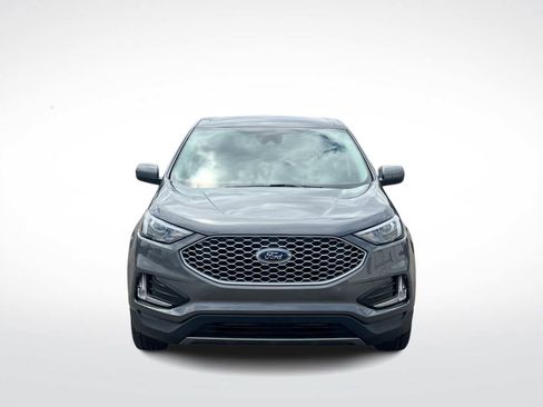 Used 2023 Ford Edge SEL w/ Convenience Package AWD/4WD image 3