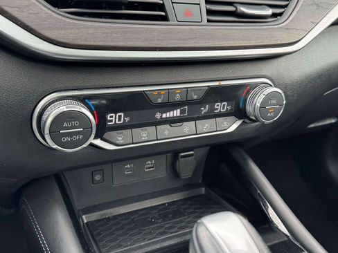 Certified 2025 Nissan Altima 2.5 SL image 30