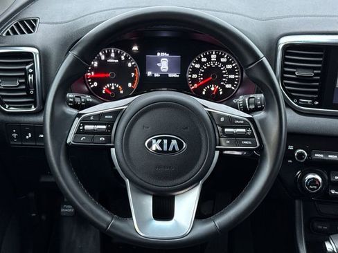 Used 2022 Kia Sportage EX image 15