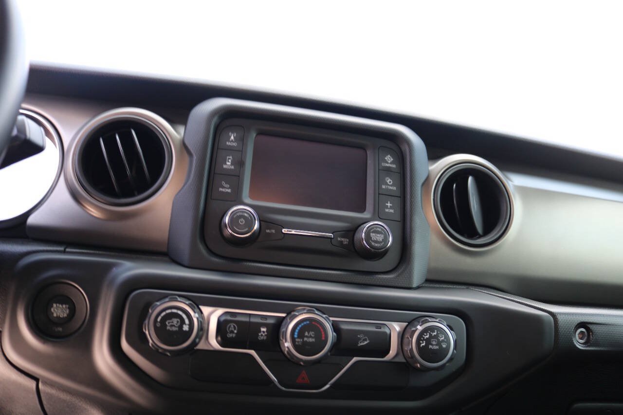 Used 2020 Jeep Wrangler Sport AWD/4WD image 98