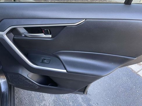 Used 2023 Toyota RAV4 SE w/ Convenience Package image 45