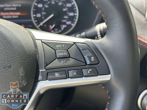 Used 2024 Nissan Sentra SR w/ SR Premium Package FWD image 27