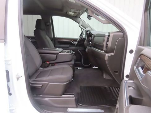 Used 2025 Chevrolet Silverado 2500 LT w/ Convenience Package AWD/4WD image 27