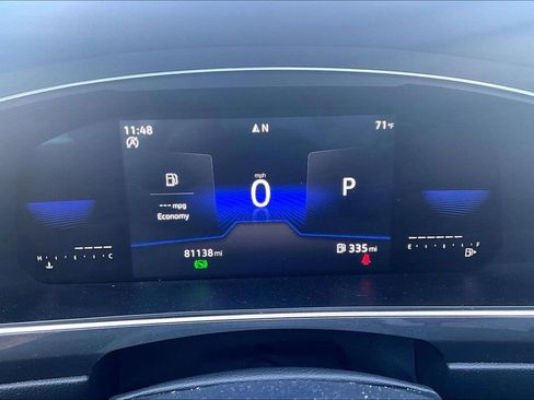 Used 2022 Volkswagen Tiguan SE image 26