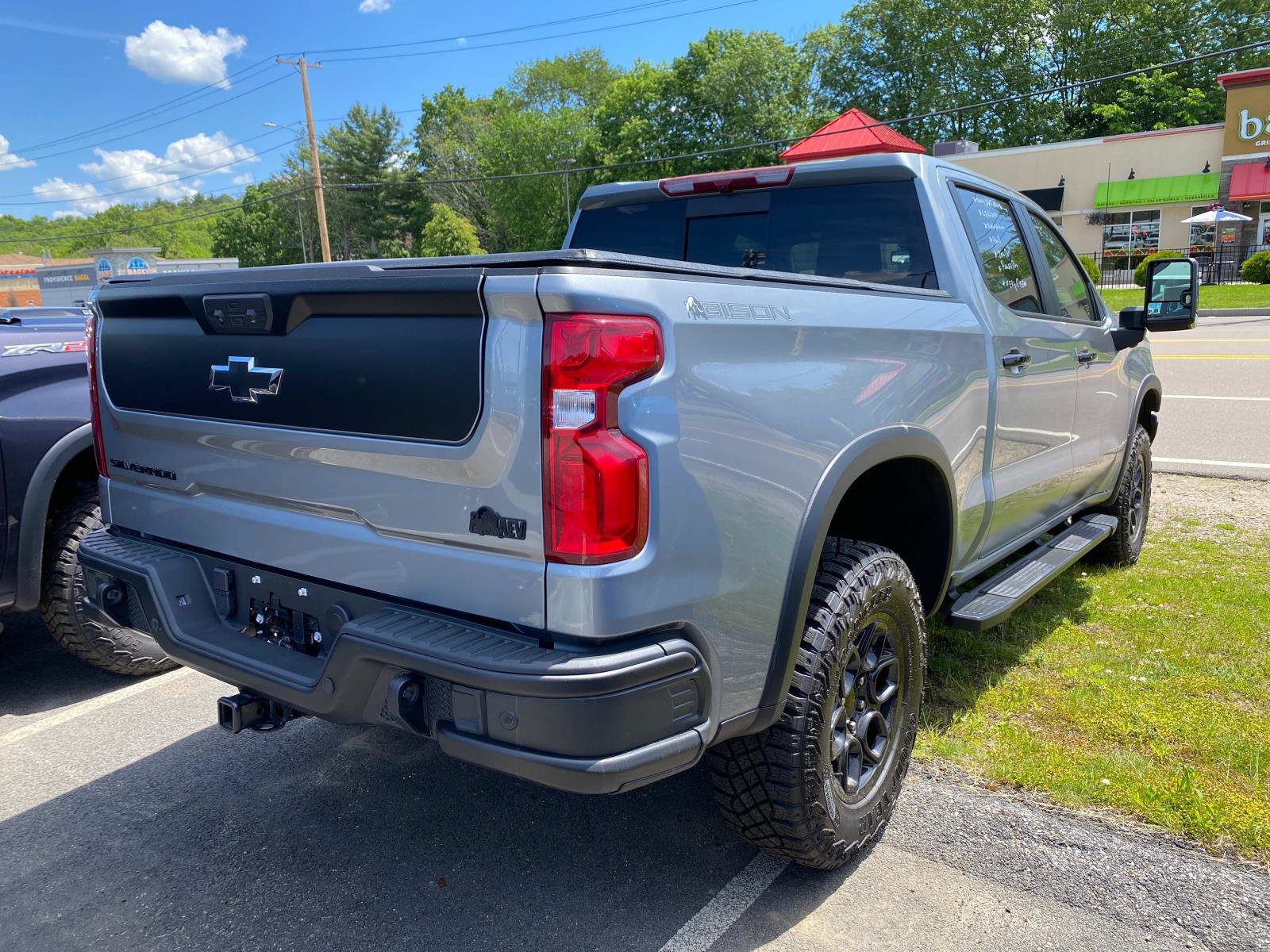 Used 2024 Chevrolet Silverado 1500 ZR2 w/ ZR2 Bison Edition AWD/4WD image 3