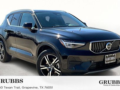 Certified 2025 Volvo XC40 B5 Core