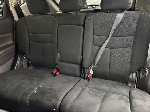 Used 2020 Nissan Murano S FWD image 20