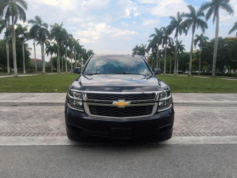 Used 2019 Chevrolet Tahoe LT AWD/4WD image 2