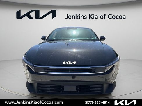 New 2026 Kia K4 FWD image 12