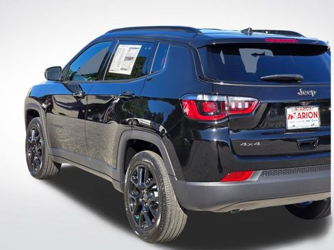 New 2026 Jeep Compass Latitude AWD/4WD image 41
