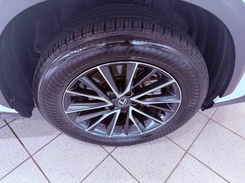 Certified 2025 Lexus NX 250 FWD w/ Accessory Package (Z1) image 16