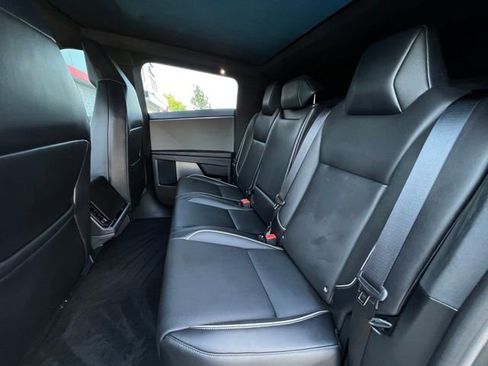 Used 2024 Tesla Cybertruck Cyberbeast AWD/4WD image 16