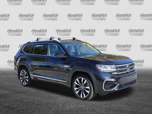 Used 2021 Volkswagen Atlas SEL Premium image 2