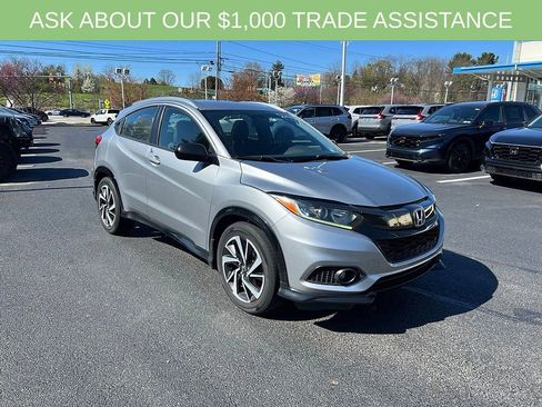 Used 2019 Honda HR-V Sport image 1