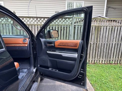Used 2019 Toyota Tundra 1794 Edition AWD/4WD image 15