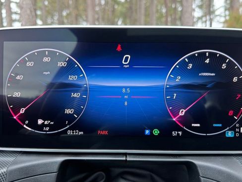 Used 2025 Mercedes-Benz C 300 Sedan image 23