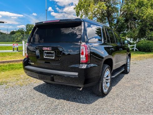 Used 2016 GMC Yukon SLT w/ Premium Edition AWD/4WD image 5