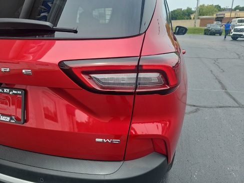 Used 2023 Ford Escape Active w/ Tech Pack #2 AWD/4WD image 6
