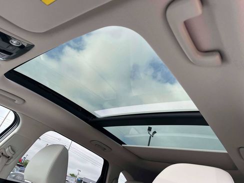 Used 2024 Kia Sorento S w/ Panoramic Sunroof Package AWD/4WD image 23