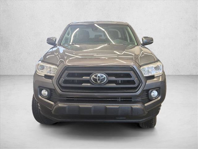 Used 2022 Toyota Tacoma SR5 w/ Technology Package RWD image 2