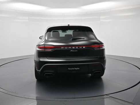 Certified 2026 Porsche Macan AWD/4WD image 29