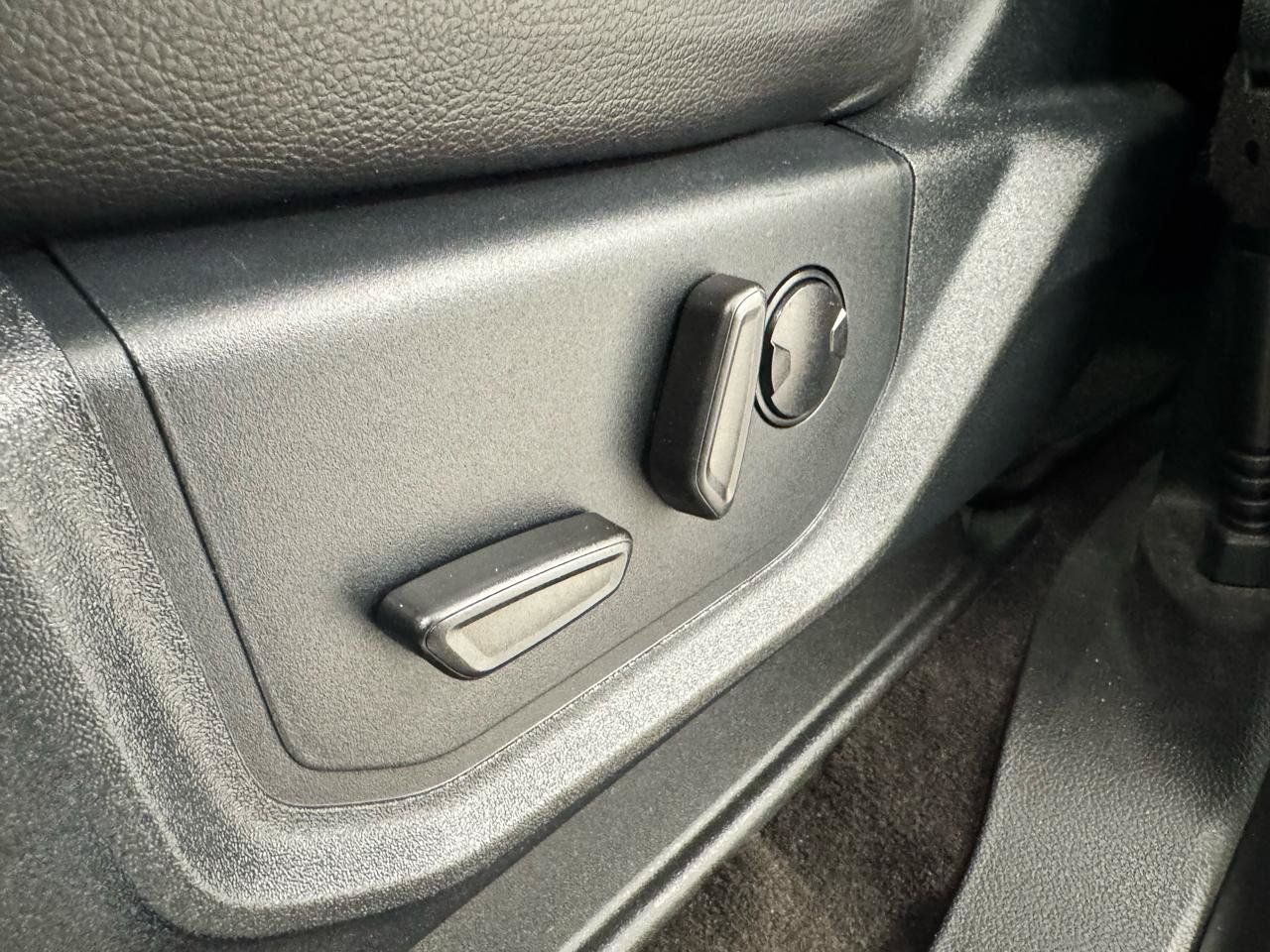 Used 2021 Ford Expedition XLT RWD image 14