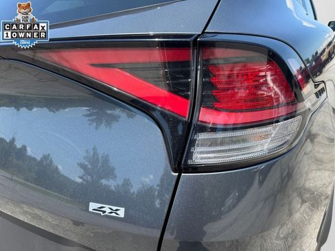 Certified 2024 Kia Sportage LX AWD/4WD image 18