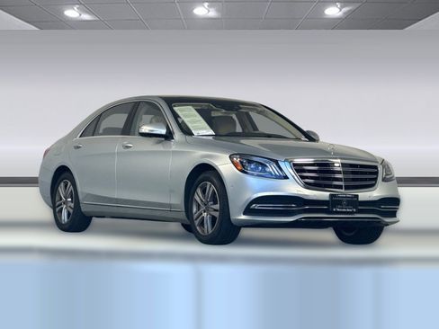 Used 2019 Mercedes-Benz S 560 Sedan image 5