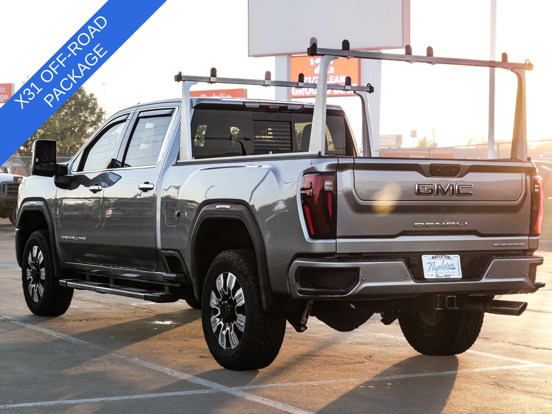 Used 2025 GMC Sierra 2500 Denali w/ Denali Reserve Package AWD/4WD image 9