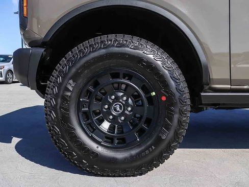 New 2026 Ford Bronco Badlands AWD/4WD image 11