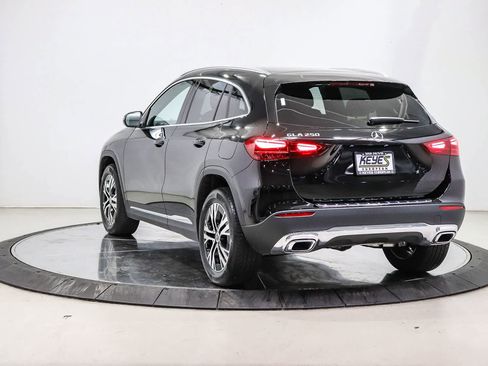 Certified 2026 Mercedes-Benz GLA 250 image 2