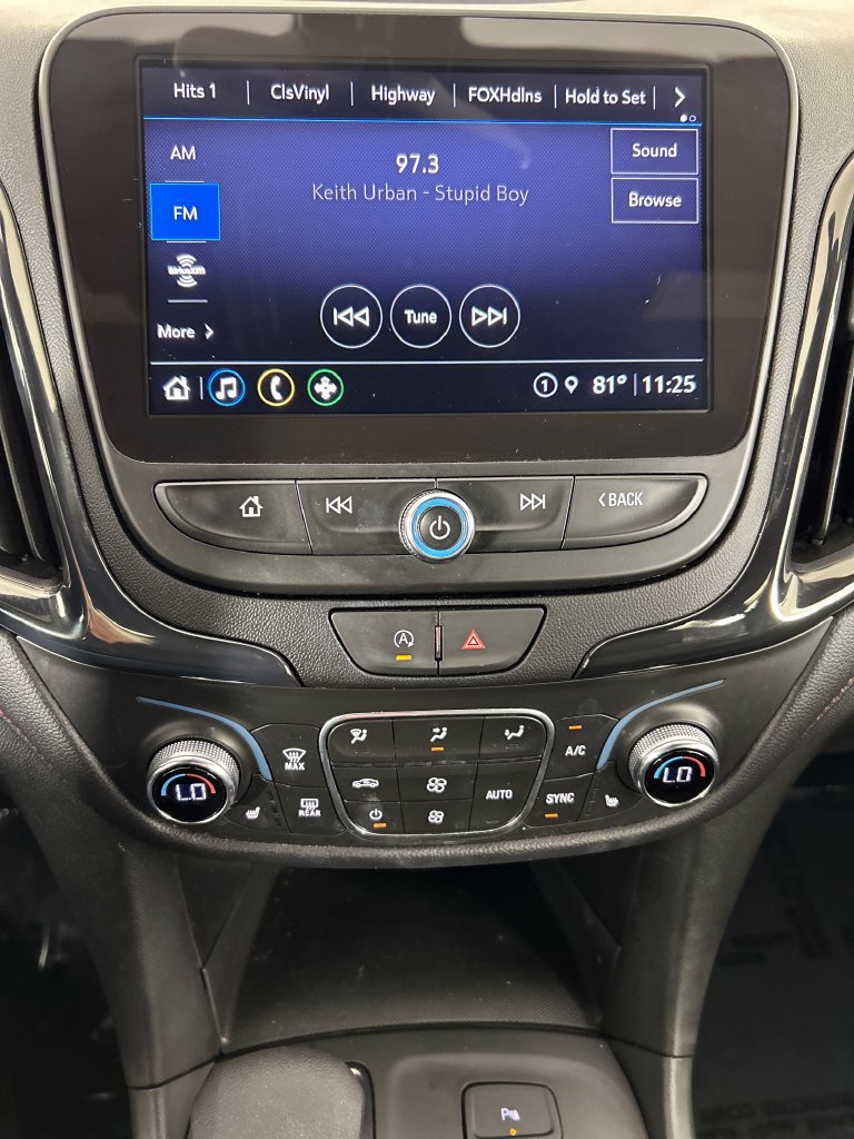 Used 2023 Chevrolet Equinox RS w/ RS Leather Package AWD/4WD image 14