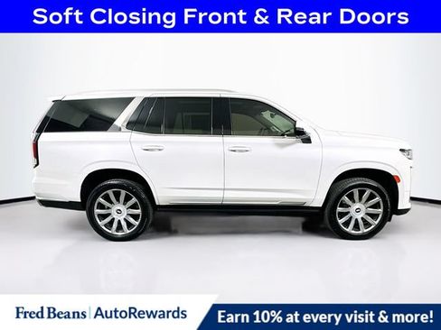 Used 2022 Cadillac Escalade Premium Luxury Platinum AWD/4WD image 10