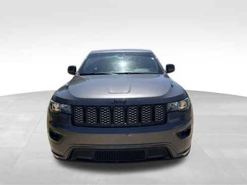 Used 2021 Jeep Grand Cherokee Laredo X AWD/4WD image 8